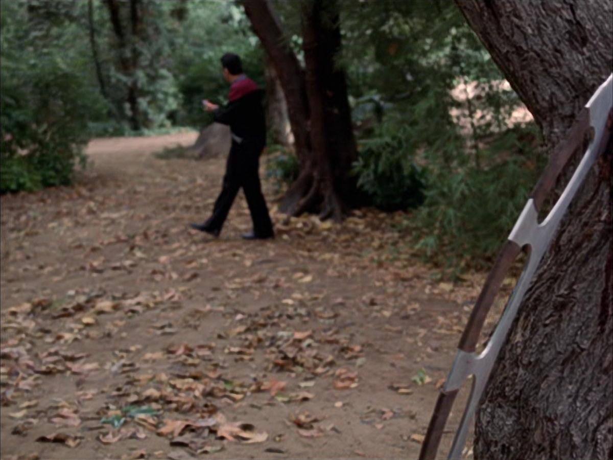 extant_StarTrek_VOY_7x09_7x10-FleshAndBlood_0666.jpg