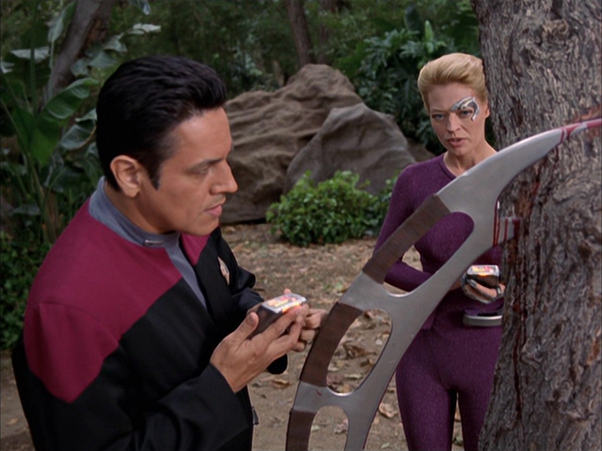 extant_StarTrek_VOY_7x09_7x10-FleshAndBlood_0690.jpg