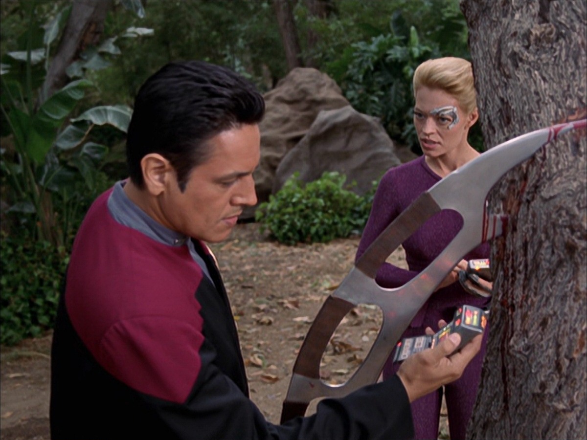 extant_StarTrek_VOY_7x09_7x10-FleshAndBlood_0692.jpg