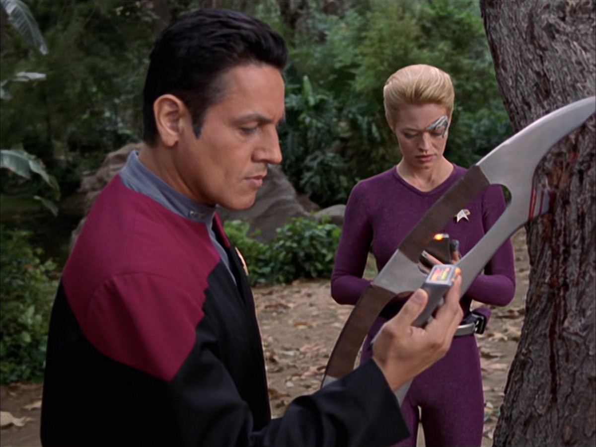 extant_StarTrek_VOY_7x09_7x10-FleshAndBlood_0699.jpg