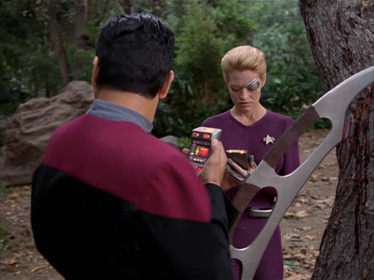 extant_StarTrek_VOY_7x09_7x10-FleshAndBlood_0700.jpg