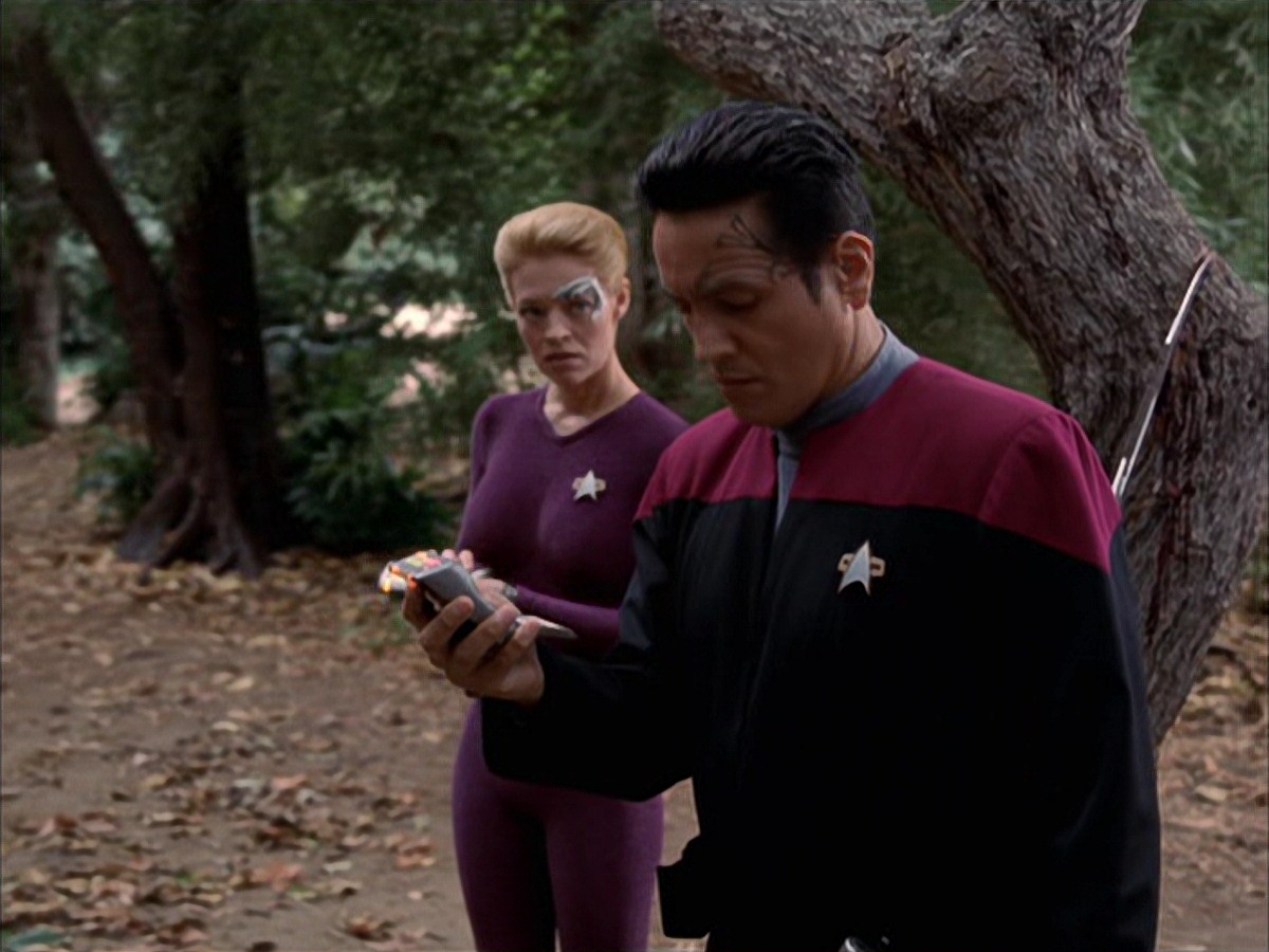 extant_StarTrek_VOY_7x09_7x10-FleshAndBlood_0705.jpg