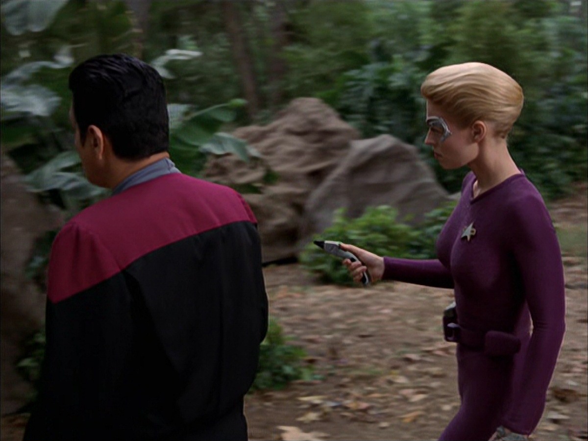 extant_StarTrek_VOY_7x09_7x10-FleshAndBlood_0724.jpg