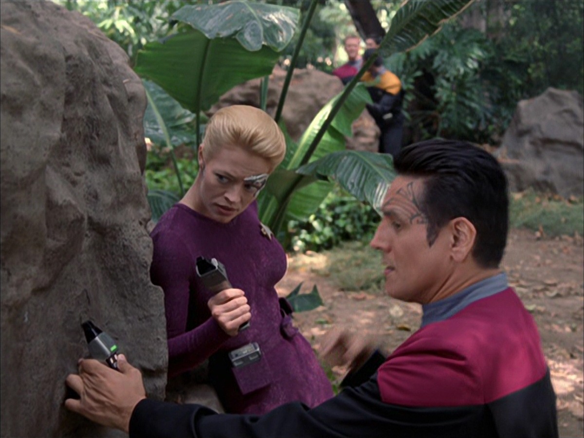 extant_StarTrek_VOY_7x09_7x10-FleshAndBlood_0751.jpg