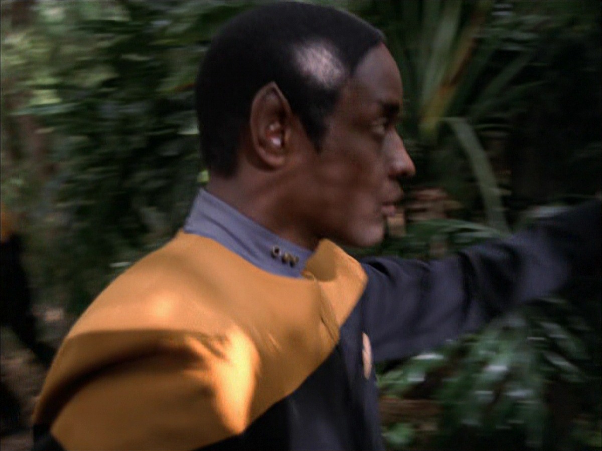 extant_StarTrek_VOY_7x09_7x10-FleshAndBlood_0780.jpg