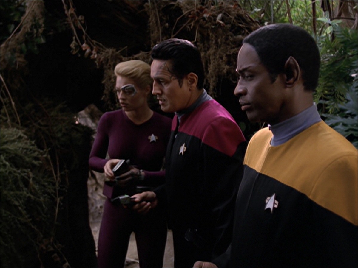 extant_StarTrek_VOY_7x09_7x10-FleshAndBlood_0807.jpg