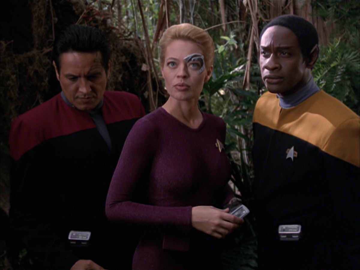 extant_StarTrek_VOY_7x09_7x10-FleshAndBlood_0835.jpg