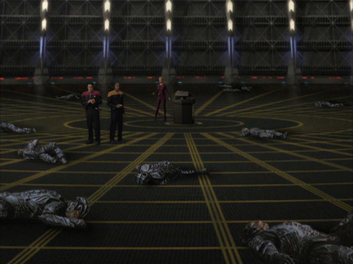 extant_StarTrek_VOY_7x09_7x10-FleshAndBlood_0870.jpg