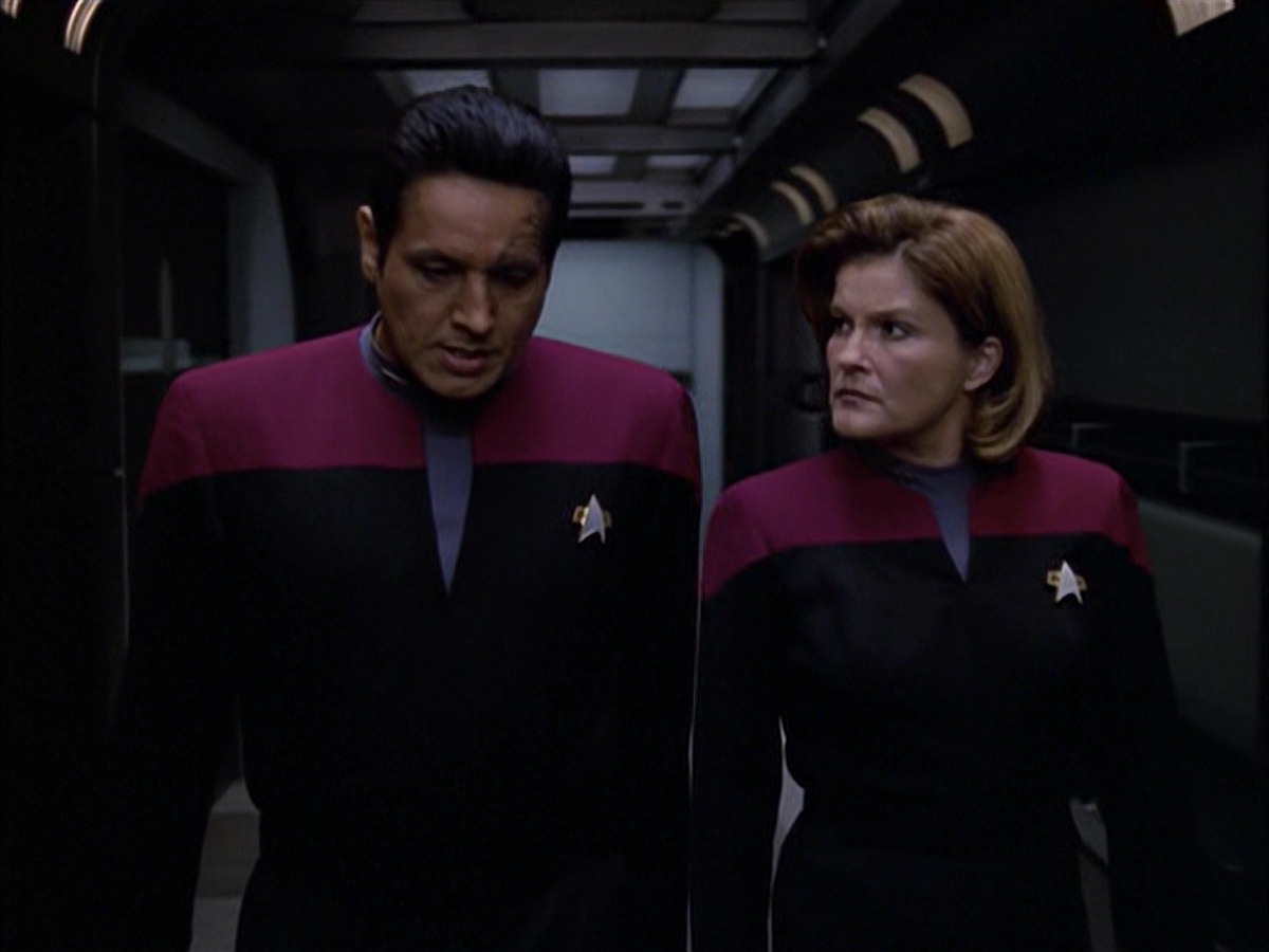 extant_StarTrek_VOY_7x09_7x10-FleshAndBlood_0885.jpg
