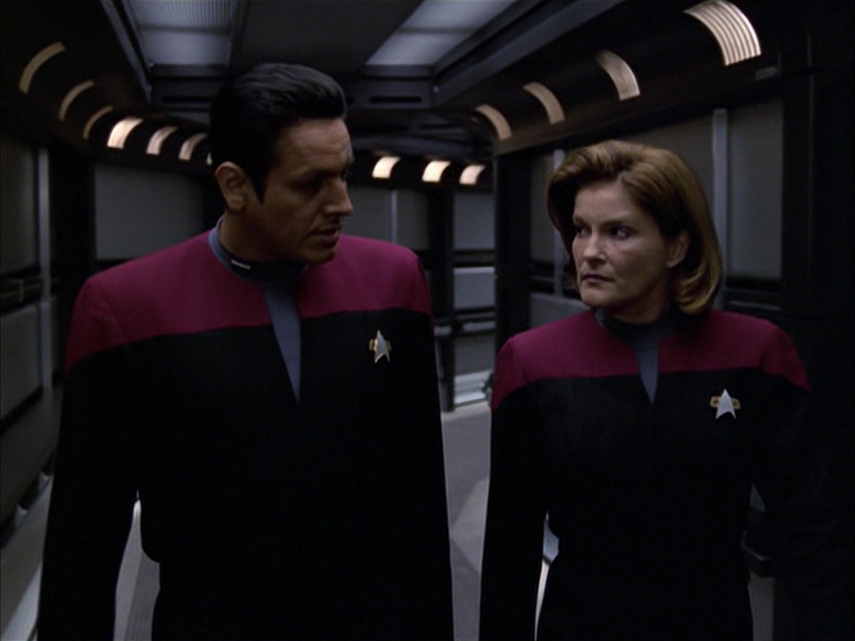 extant_StarTrek_VOY_7x09_7x10-FleshAndBlood_0905.jpg