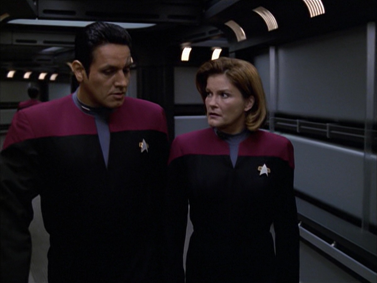 extant_StarTrek_VOY_7x09_7x10-FleshAndBlood_0911.jpg