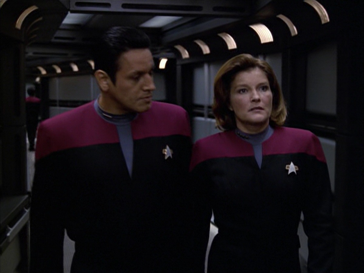 extant_StarTrek_VOY_7x09_7x10-FleshAndBlood_0914.jpg