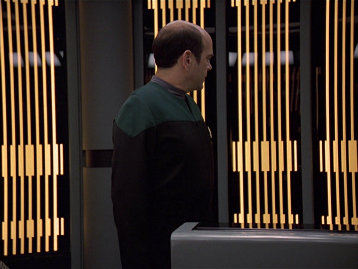 extant_StarTrek_VOY_7x09_7x10-FleshAndBlood_0958.jpg