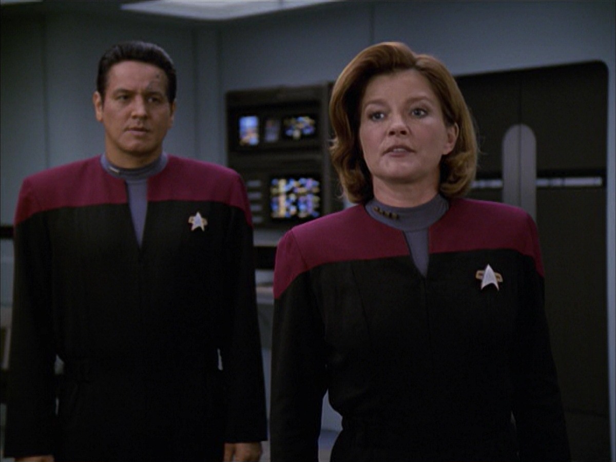 extant_StarTrek_VOY_7x09_7x10-FleshAndBlood_0966.jpg