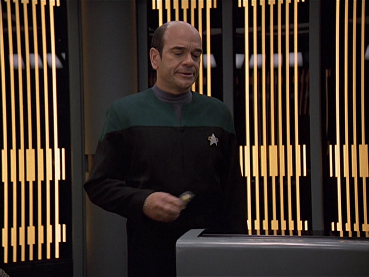 extant_StarTrek_VOY_7x09_7x10-FleshAndBlood_0977.jpg
