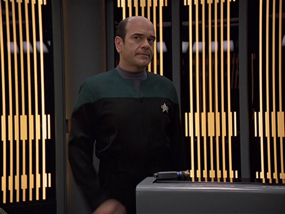 extant_StarTrek_VOY_7x09_7x10-FleshAndBlood_0978.jpg