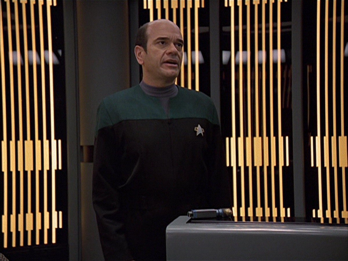 extant_StarTrek_VOY_7x09_7x10-FleshAndBlood_0979.jpg