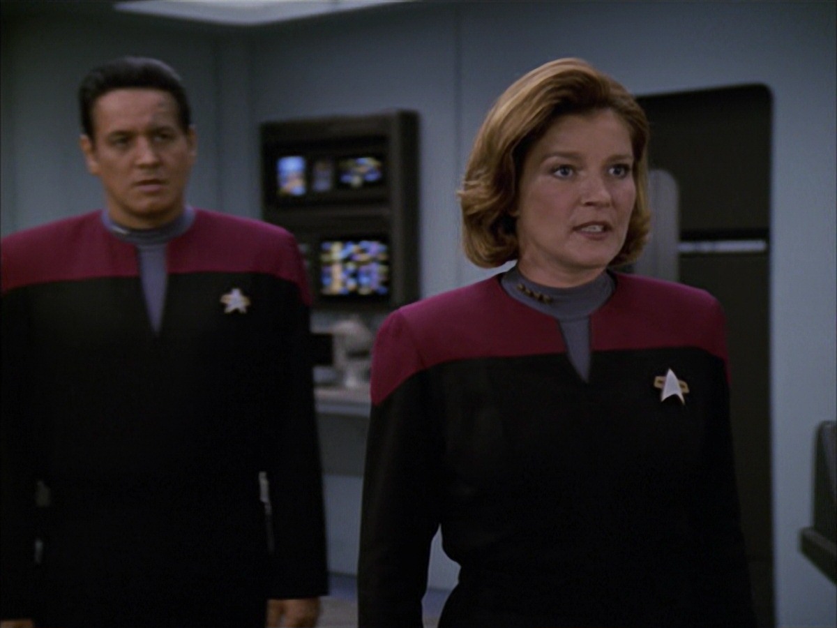 extant_StarTrek_VOY_7x09_7x10-FleshAndBlood_0991.jpg