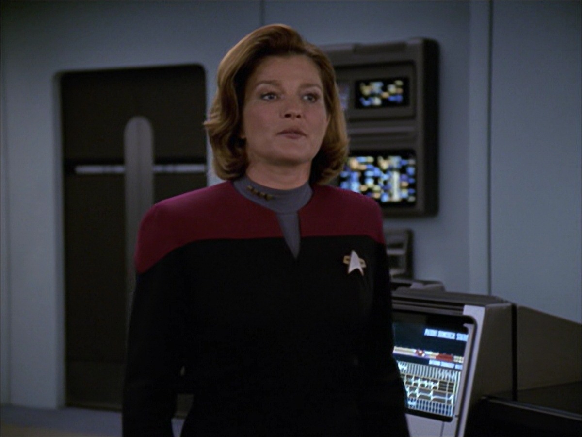 extant_StarTrek_VOY_7x09_7x10-FleshAndBlood_0995.jpg