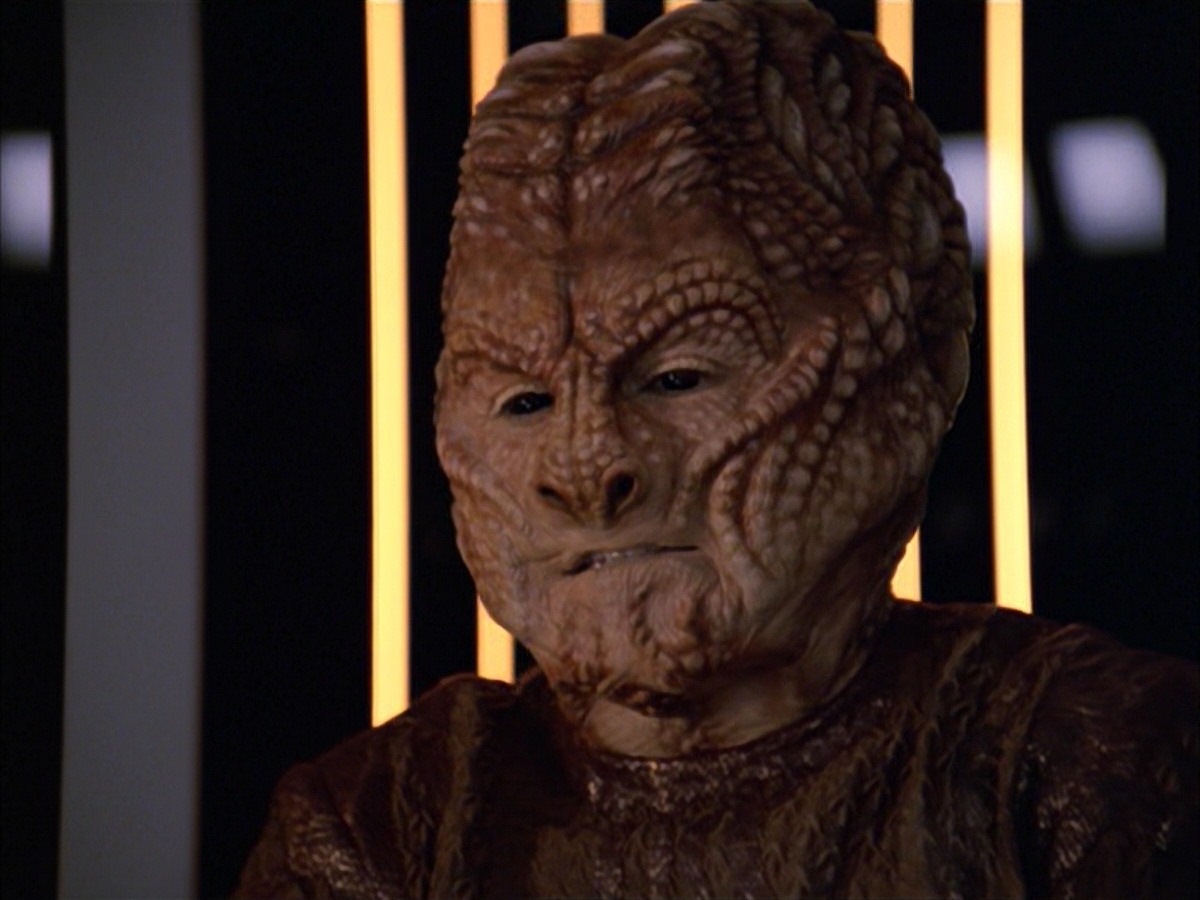 extant_StarTrek_VOY_7x09_7x10-FleshAndBlood_1069.jpg