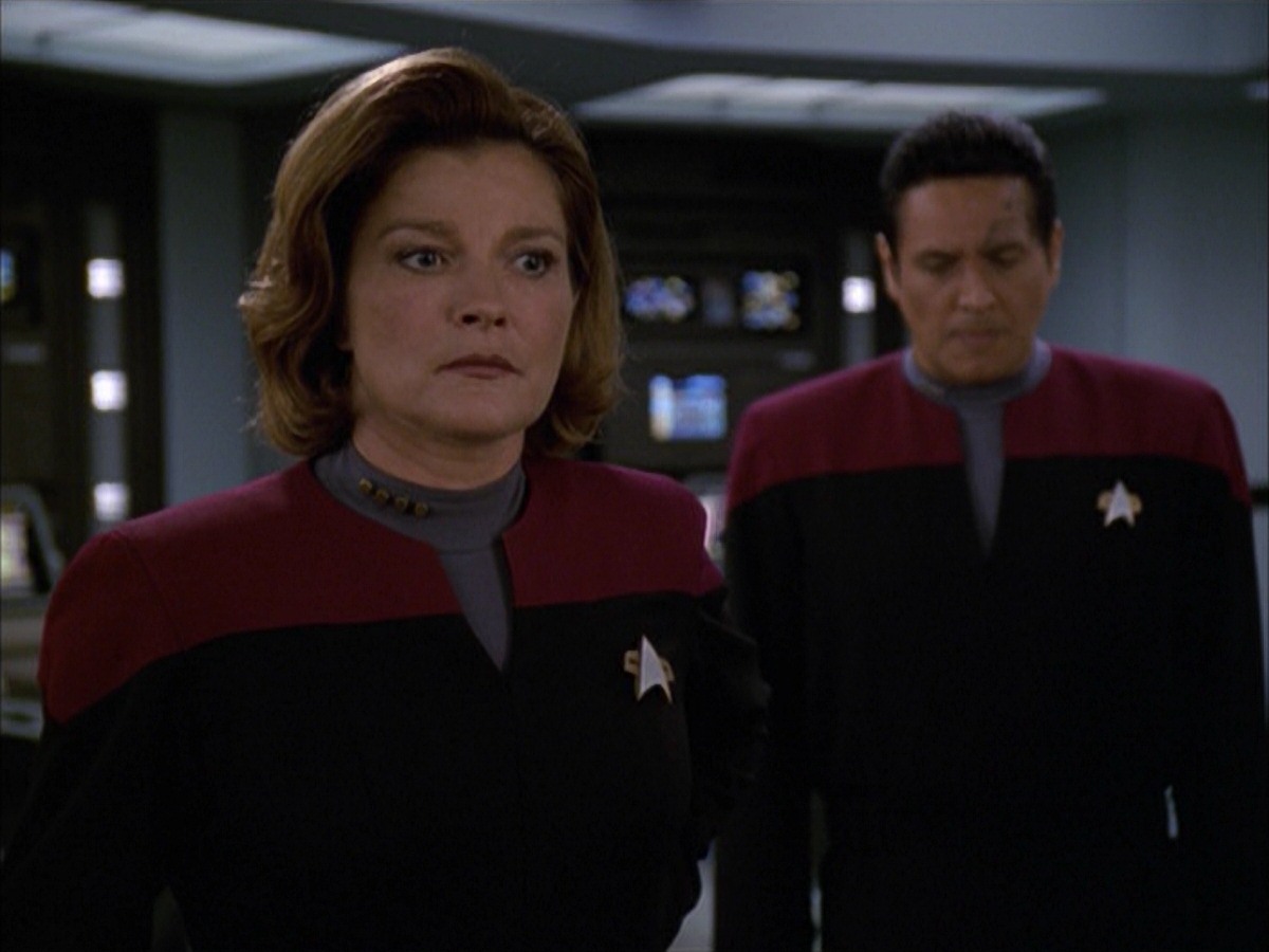 extant_StarTrek_VOY_7x09_7x10-FleshAndBlood_1076.jpg