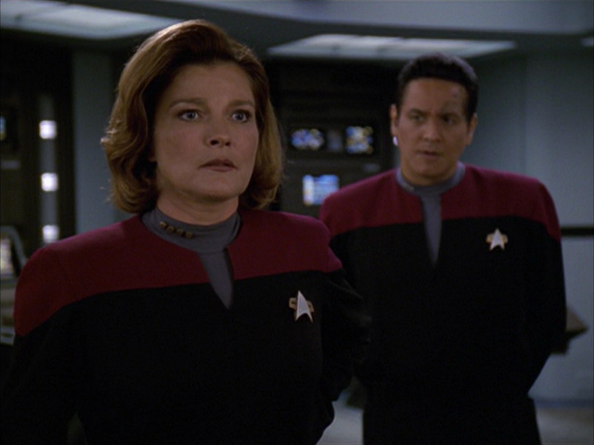 extant_StarTrek_VOY_7x09_7x10-FleshAndBlood_1080.jpg