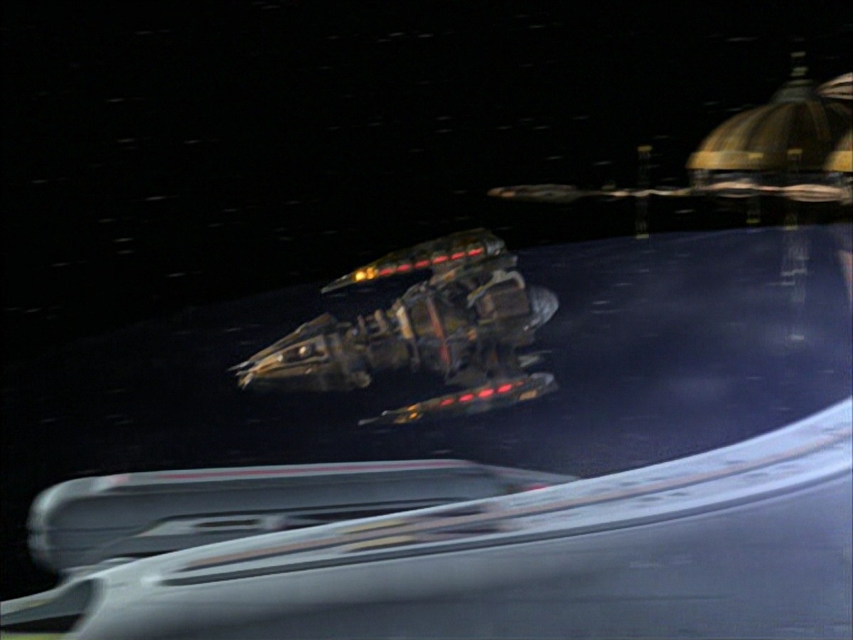extant_StarTrek_VOY_7x09_7x10-FleshAndBlood_1094.jpg