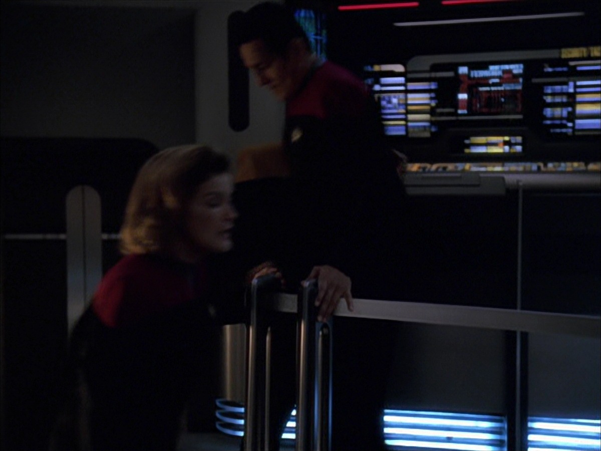extant_StarTrek_VOY_7x09_7x10-FleshAndBlood_1102.jpg