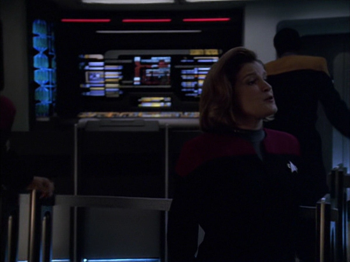 extant_StarTrek_VOY_7x09_7x10-FleshAndBlood_1104.jpg