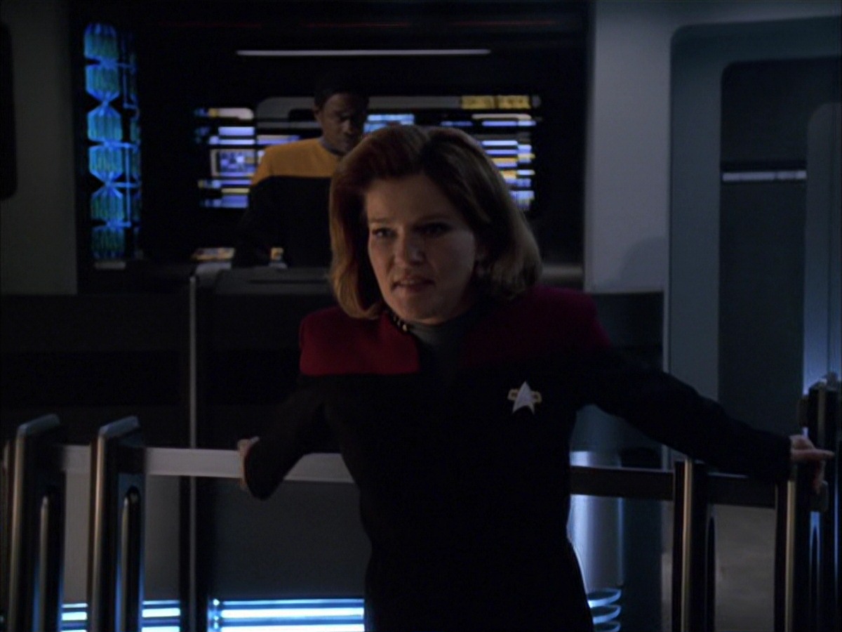 extant_StarTrek_VOY_7x09_7x10-FleshAndBlood_1127.jpg