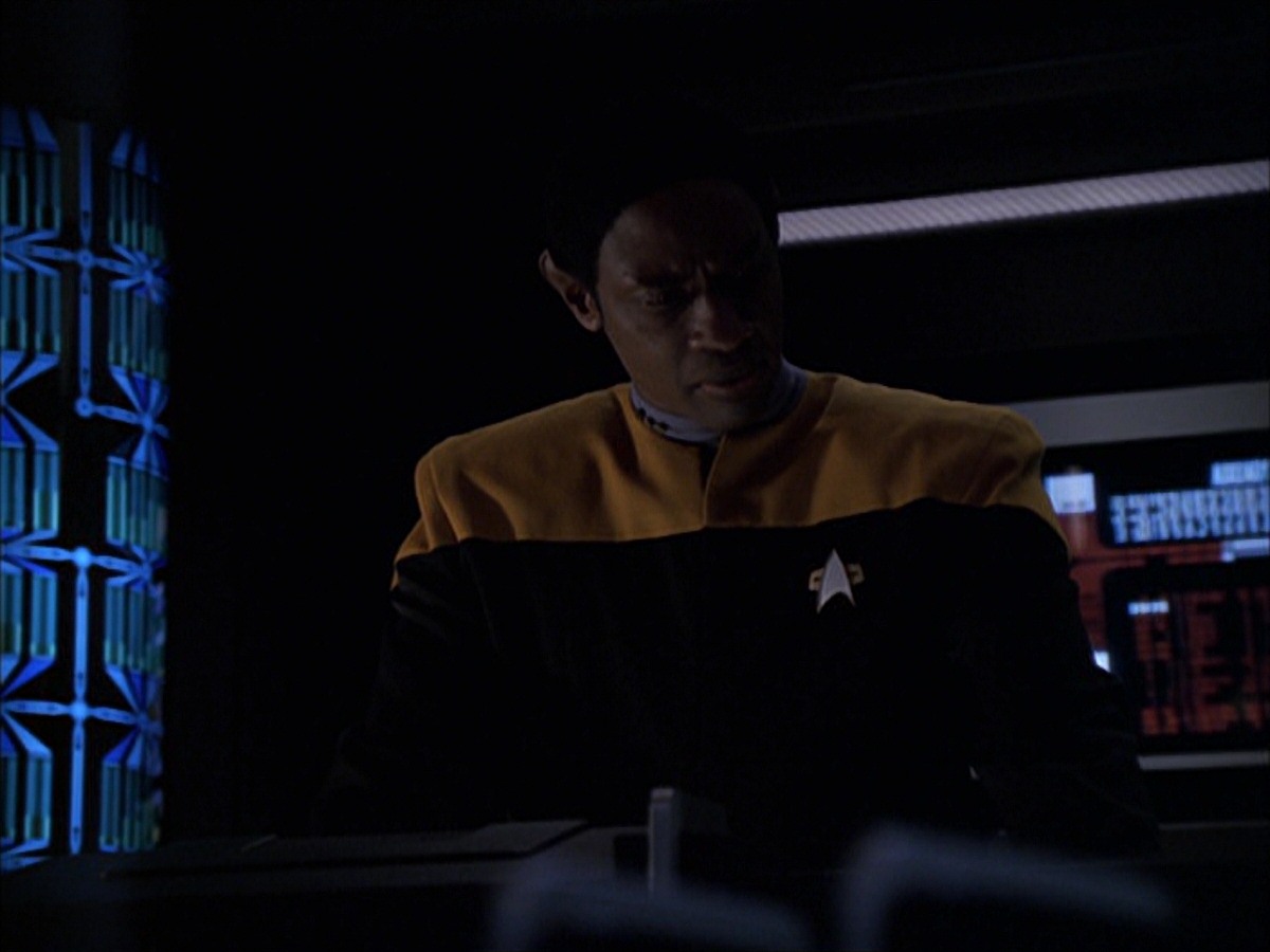 extant_StarTrek_VOY_7x09_7x10-FleshAndBlood_1138.jpg