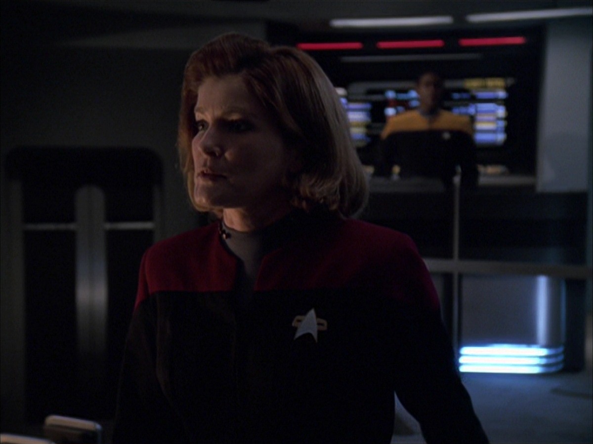 extant_StarTrek_VOY_7x09_7x10-FleshAndBlood_1142.jpg