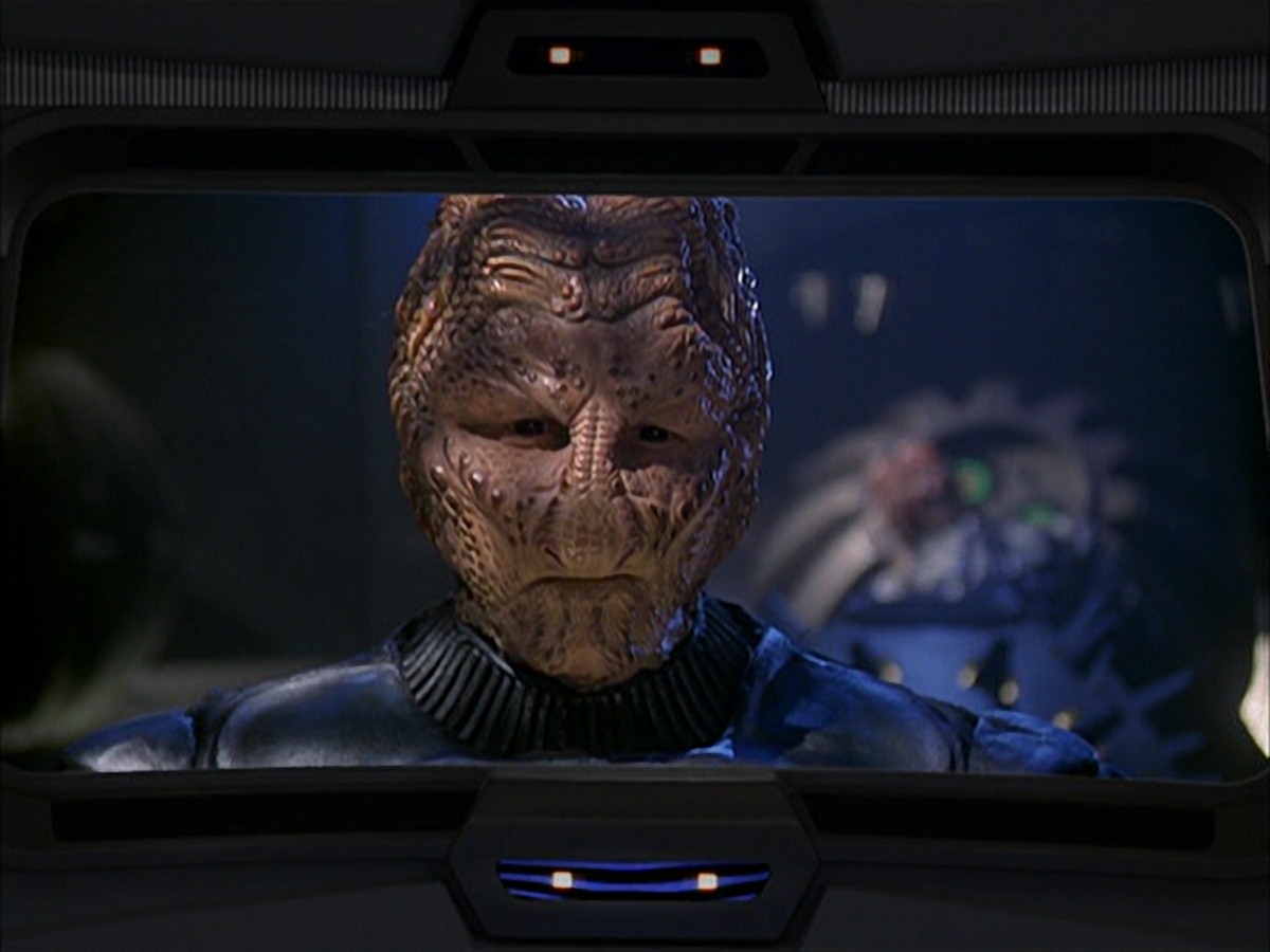 extant_StarTrek_VOY_7x09_7x10-FleshAndBlood_1161.jpg
