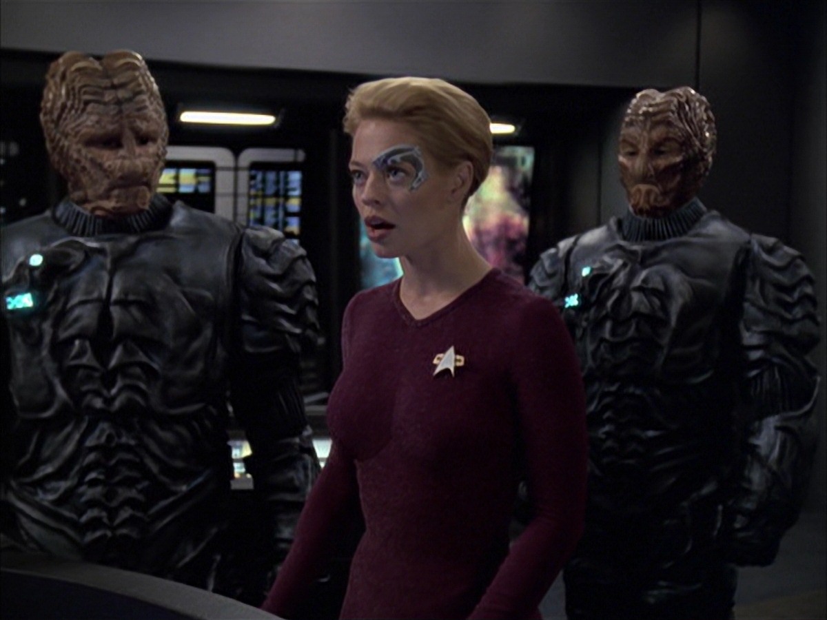 extant_StarTrek_VOY_7x09_7x10-FleshAndBlood_1262.jpg