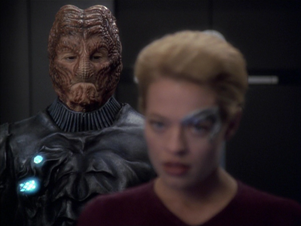 extant_StarTrek_VOY_7x09_7x10-FleshAndBlood_1266.jpg