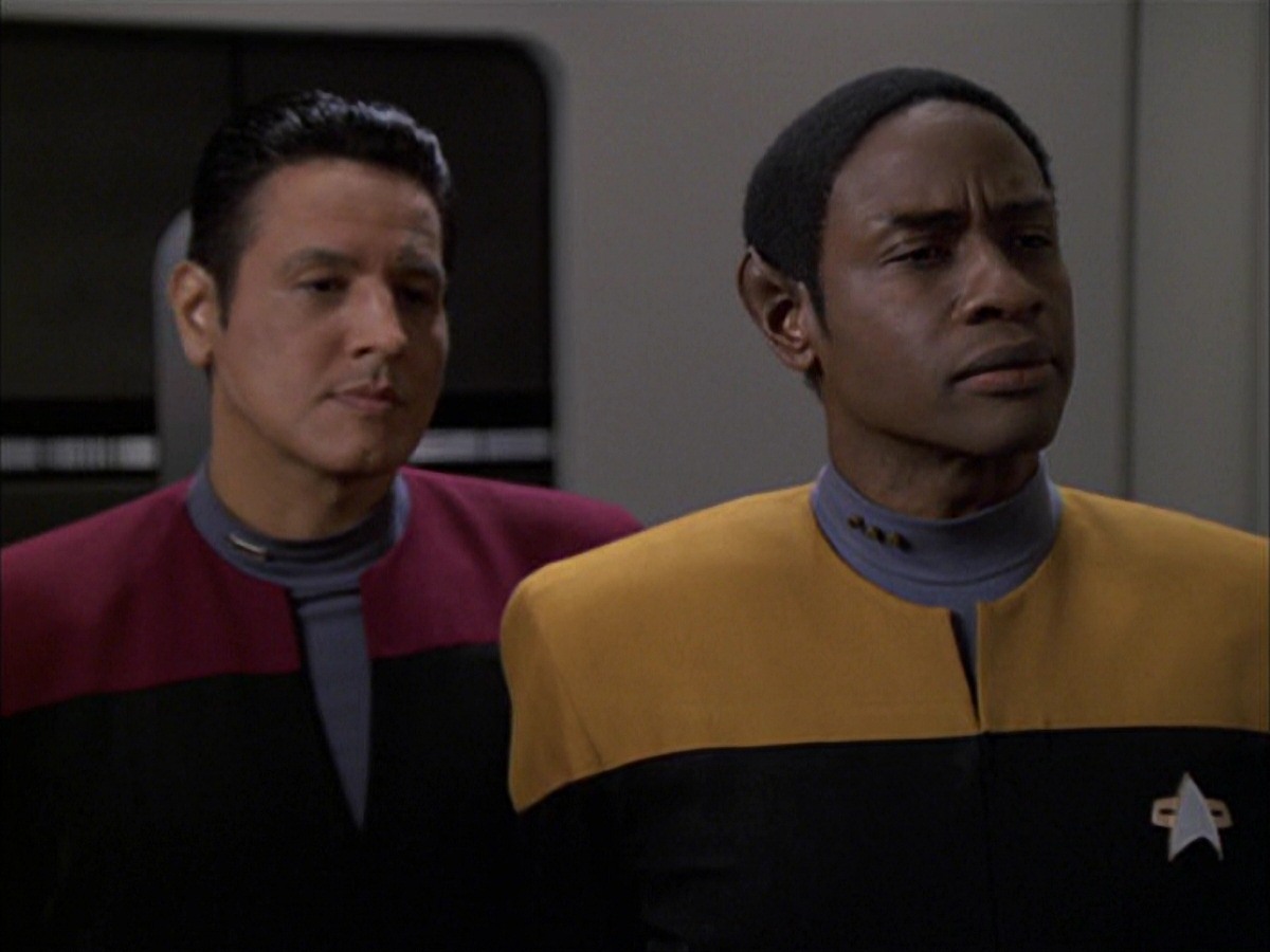 extant_StarTrek_VOY_7x09_7x10-FleshAndBlood_1382.jpg