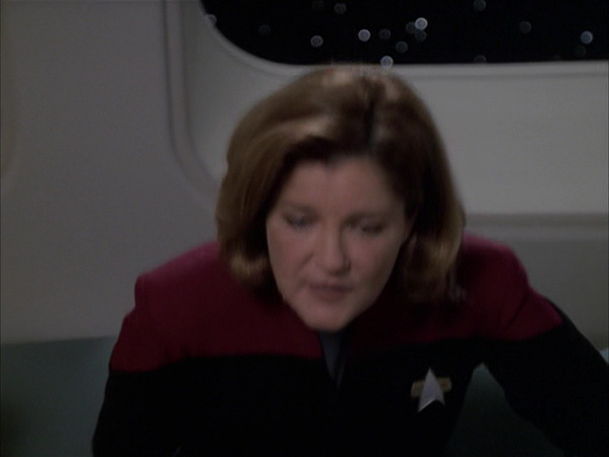 extant_StarTrek_VOY_7x09_7x10-FleshAndBlood_1396.jpg