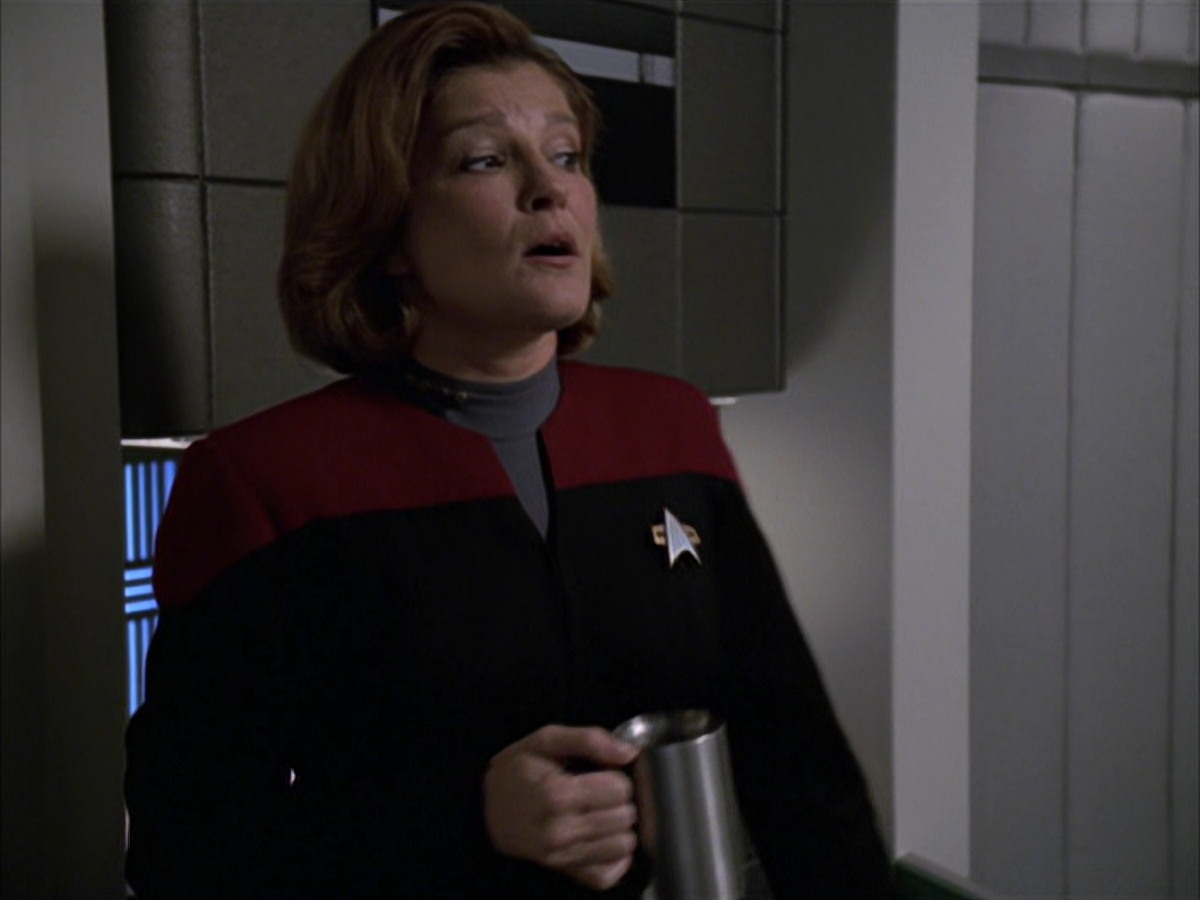 extant_StarTrek_VOY_7x09_7x10-FleshAndBlood_1414.jpg