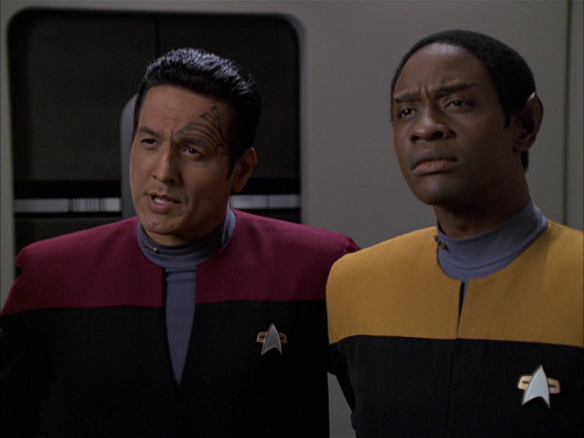 extant_StarTrek_VOY_7x09_7x10-FleshAndBlood_1428.jpg