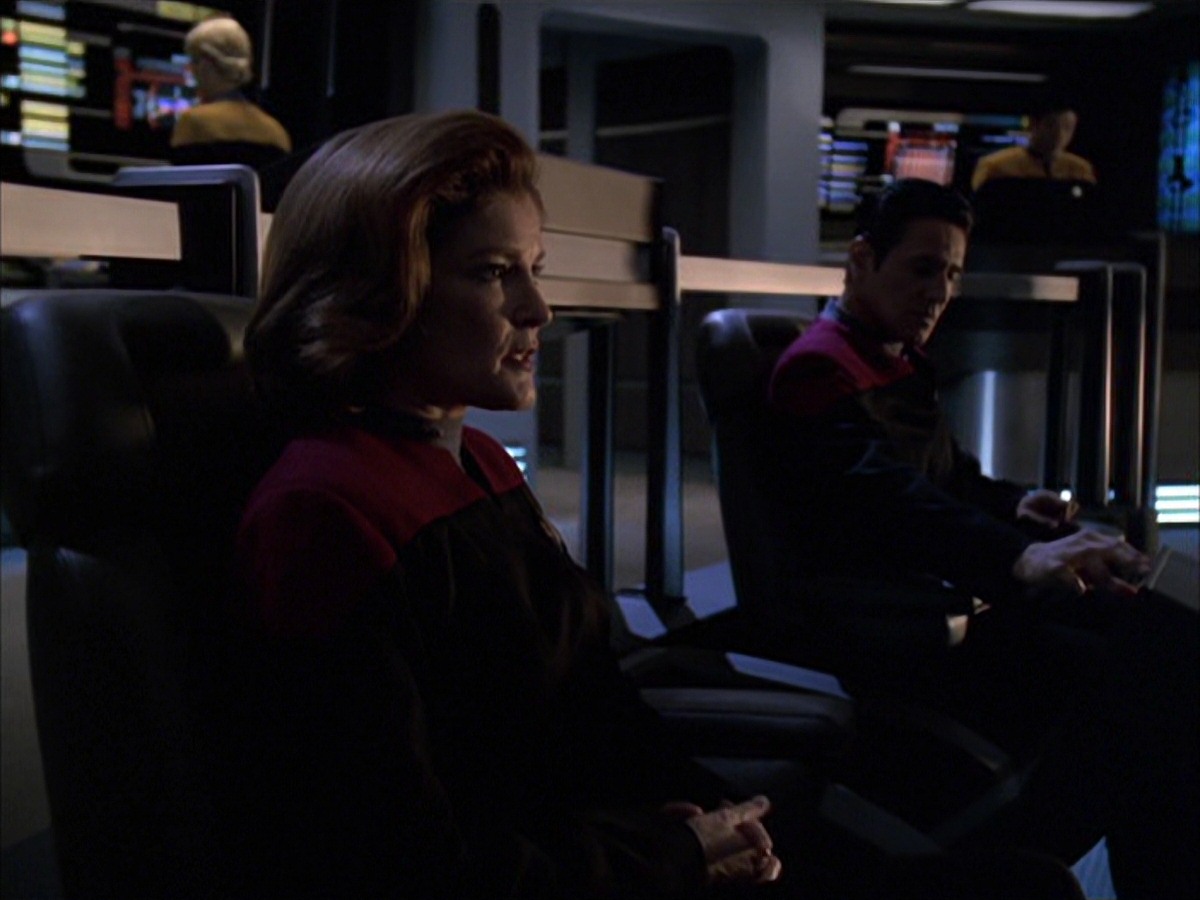 extant_StarTrek_VOY_7x09_7x10-FleshAndBlood_1480.jpg
