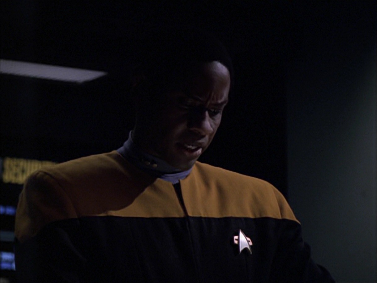 extant_StarTrek_VOY_7x09_7x10-FleshAndBlood_1516.jpg