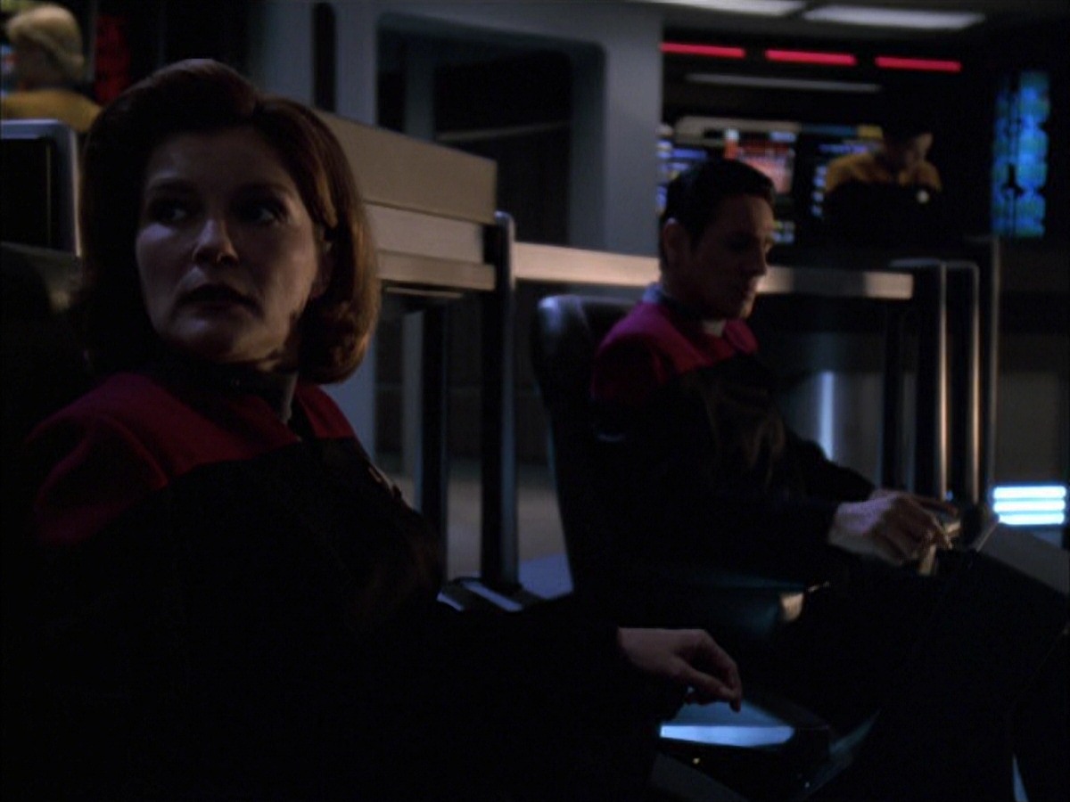 extant_StarTrek_VOY_7x09_7x10-FleshAndBlood_1521.jpg