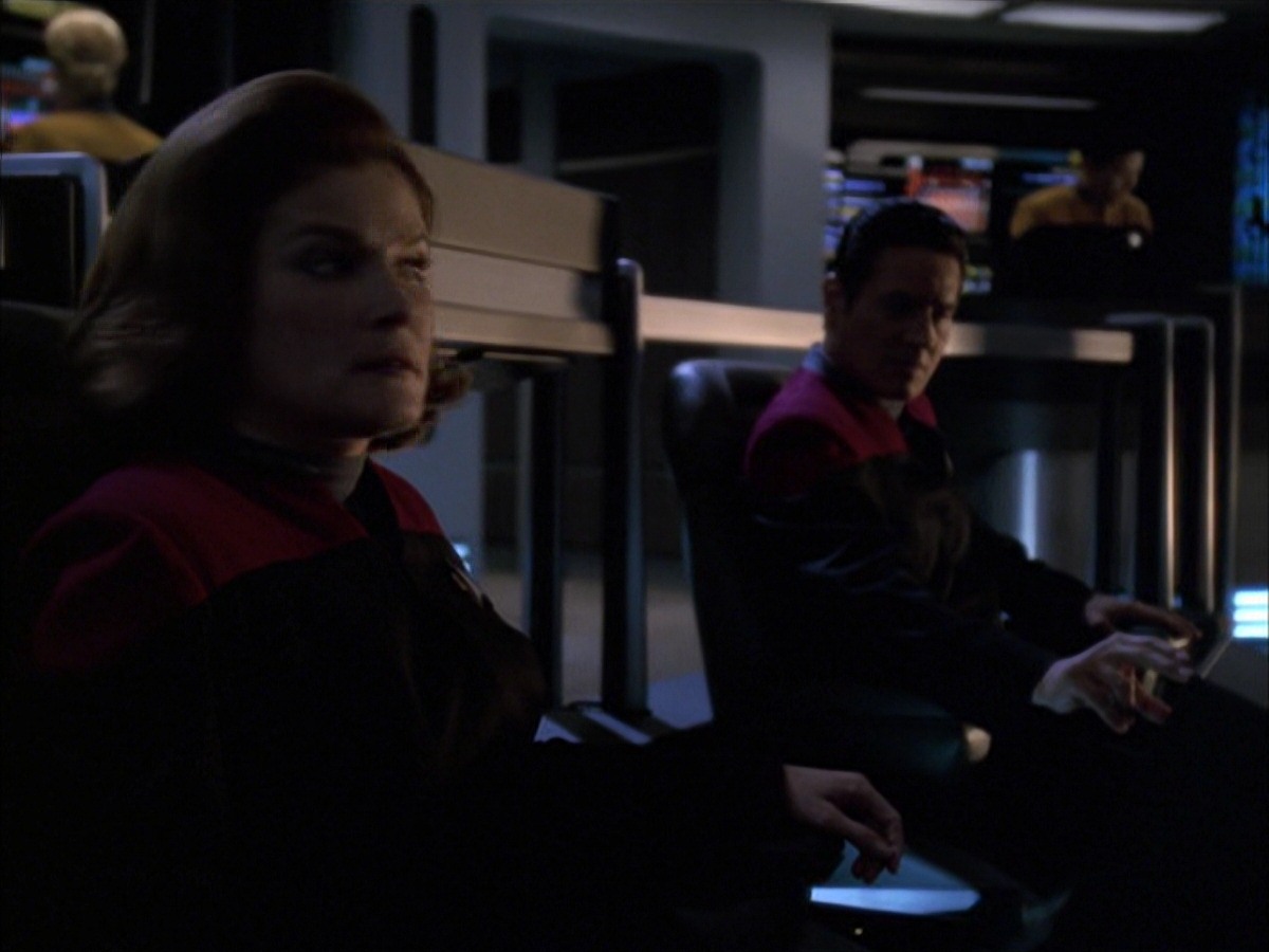 extant_StarTrek_VOY_7x09_7x10-FleshAndBlood_1525.jpg
