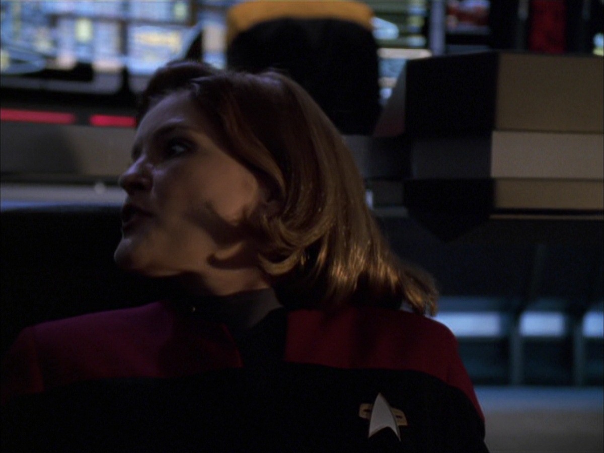 extant_StarTrek_VOY_7x09_7x10-FleshAndBlood_1557.jpg