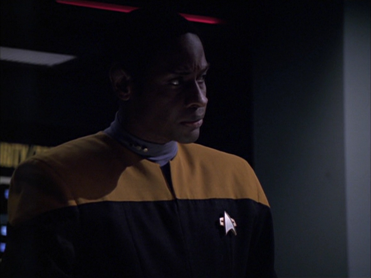 extant_StarTrek_VOY_7x09_7x10-FleshAndBlood_1591.jpg