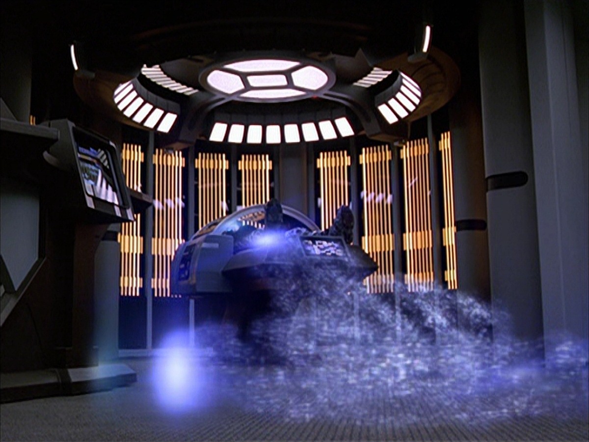 extant_StarTrek_VOY_7x09_7x10-FleshAndBlood_1599.jpg