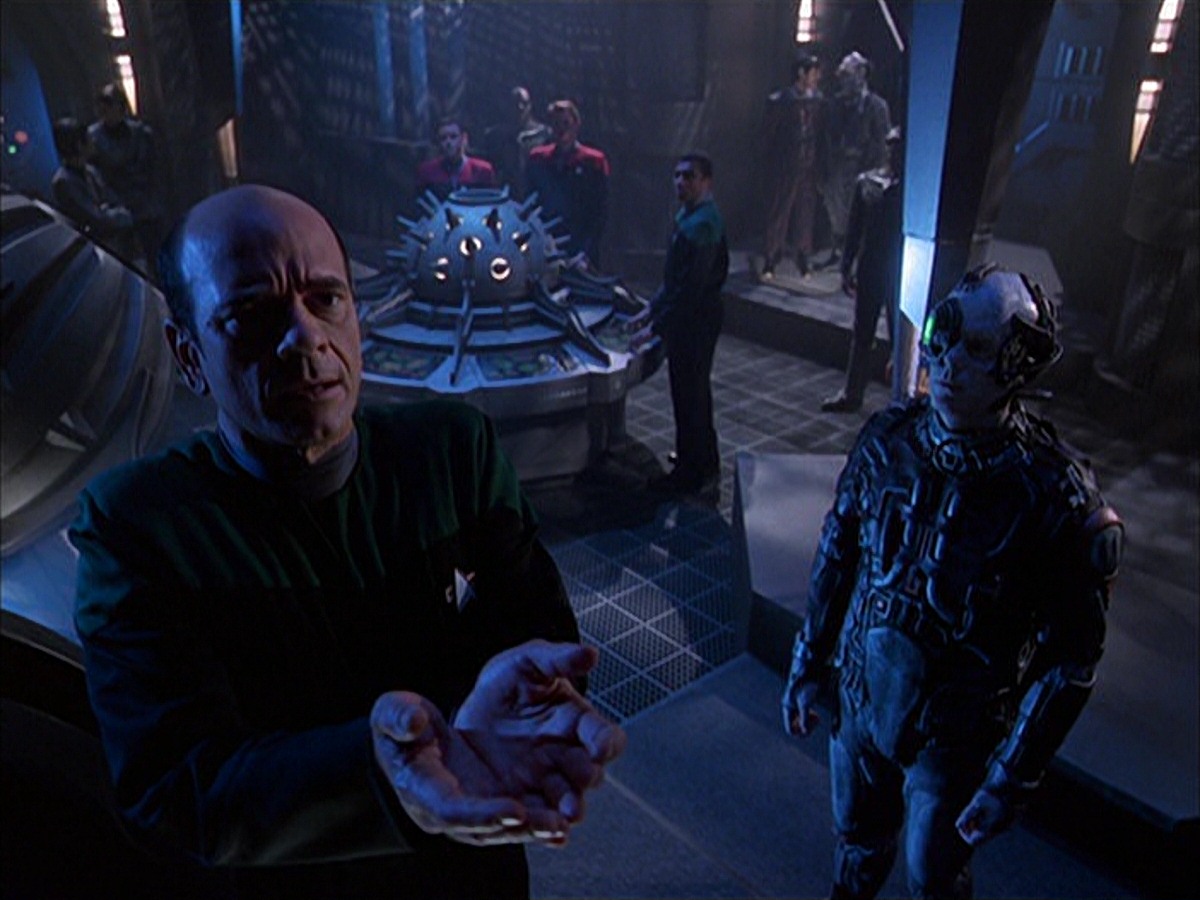 extant_StarTrek_VOY_7x09_7x10-FleshAndBlood_1671.jpg