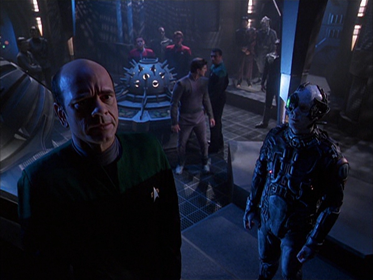 extant_StarTrek_VOY_7x09_7x10-FleshAndBlood_1676.jpg