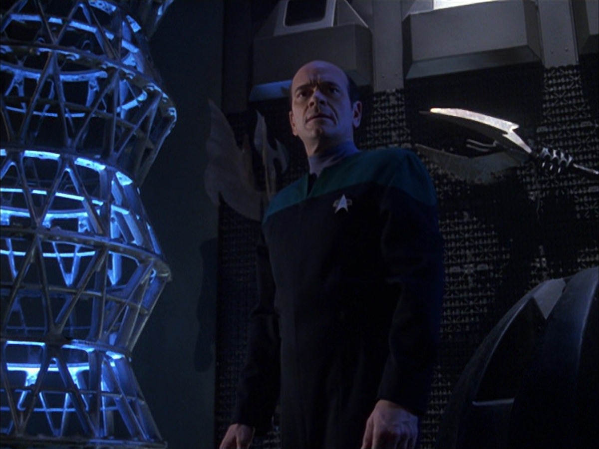 extant_StarTrek_VOY_7x09_7x10-FleshAndBlood_1683.jpg