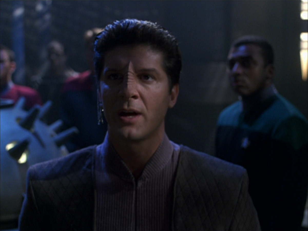 extant_StarTrek_VOY_7x09_7x10-FleshAndBlood_1706.jpg
